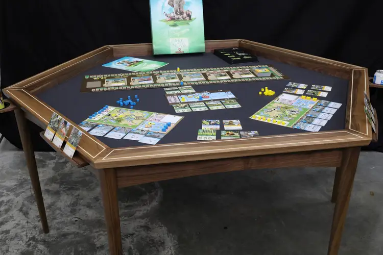 Hexagon Boardgame Table